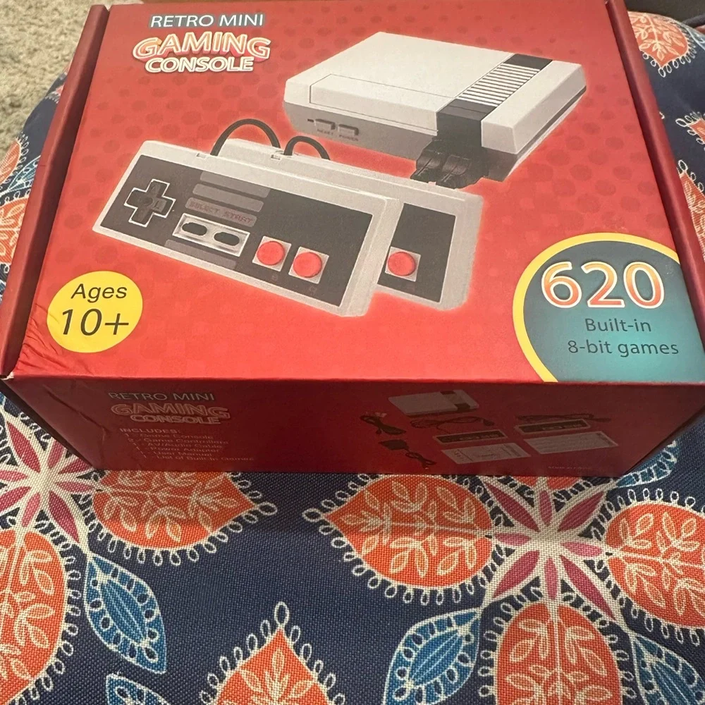 Classic Gaming Console with 620 Games - Gray